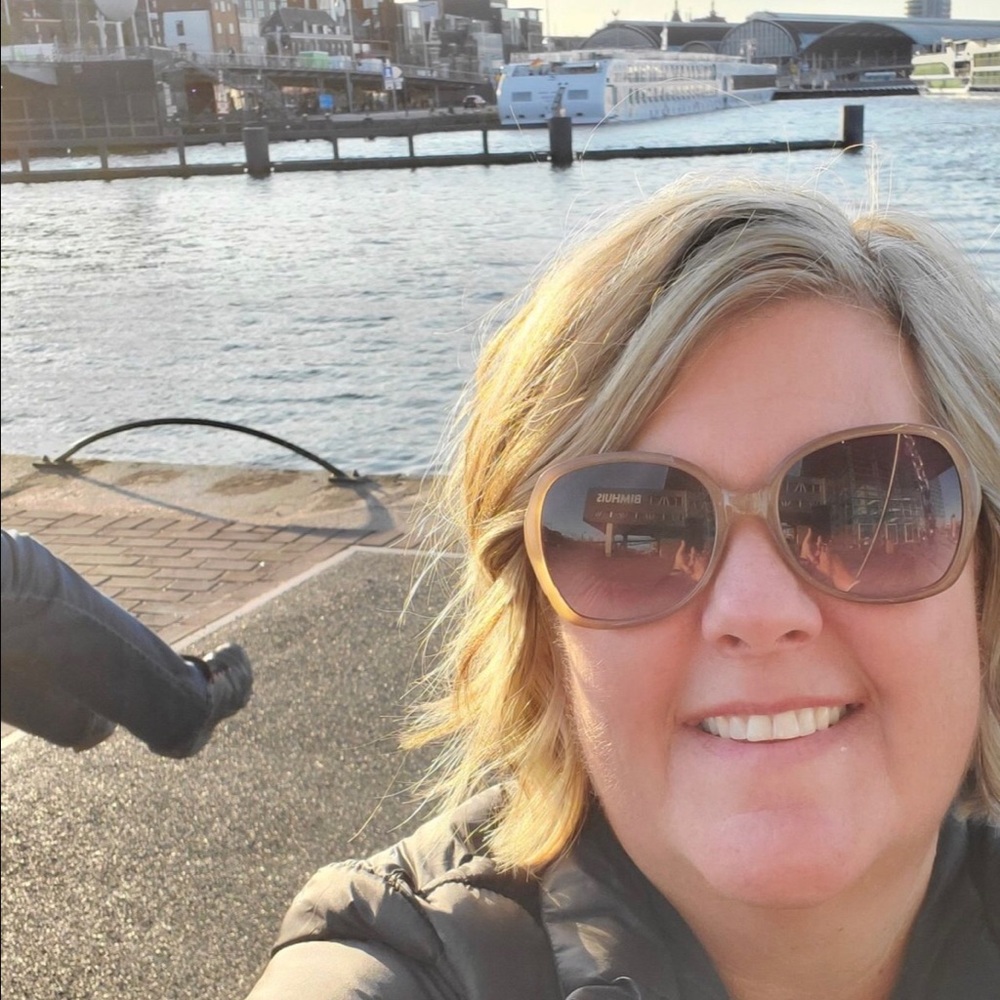 Meet your Posher, Tracy